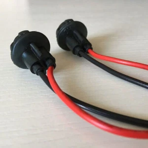 2Pcs T10 194 W5W 168 Car LED Bulb Holder Adapter Socket Harness Plugs Connector - Picture 1 of 12