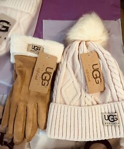 Winter UGG Gloves And Beanies Set, Cable Knit UGGs With Fleece Lined And PomPom