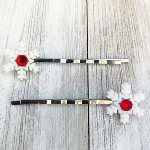 Snowflake Hair Pin, Christmas Hair Clip, Winter Barrette, Snowflake Hair Accesso - Picture 1 of 4