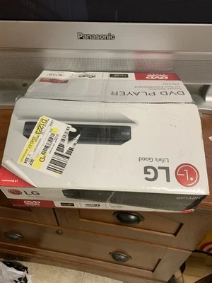 Nuevo Reproductor de DVD LG con Reproducción de MP3/Visor JPEG Negro DP132H Abierto Foto 1 de 2