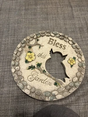 Stone Garden decoration  - Image 1 of 4