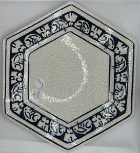 Dedham Pottery Rabbit Hexagon Plate 9" Crackle Glaze Blue 16-509b - Picture 1 of 4
