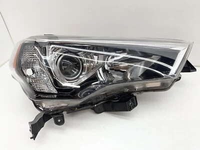 2014 - 2020 年丰田 4Runner 乘客右侧卤素原始设备制造商车头灯 1589 — 第 1/4 张图片