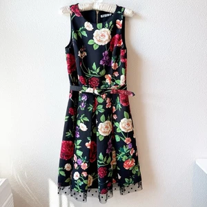 Eliza J Black and Green Floral Dress Size 8 - Picture 1 of 9