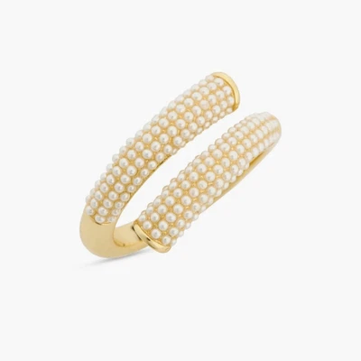 Anillo abierto envuelto en microperlas de imitación Covet nuevo con etiquetas, talla 5, dorado/blanco Foto 1 de 3