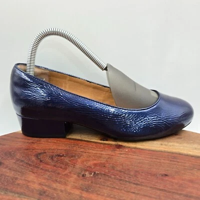 Zapatos de tacón Sofft Pump para mujer 6,5 W de ancho azul charol metálico cómodos Foto 1 de 4