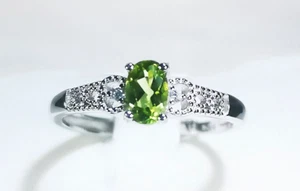 Natural Oval Cut Fresh Green Peridot 925 Silver Handmade Women Solitaire Ring - Picture 1 of 5