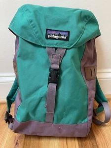 Patagonia Bonsai Backpack 14L Kids Green Purple Knapsack Book bag 2015 - Picture 1 of 9