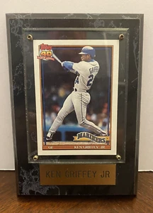 1991 TOPPS KEN GRIFFEY Jr. #790 SEATTLE MARINERS 4"x6" HANGING WALL PLAQUE - Picture 1 of 2