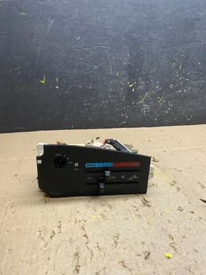1992 to 1996 Ford Van Econoline E150 E250 A/C Heater Climate Control u5097 DG - Image 1 of 4