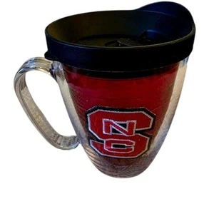 Taza de plástico Tervis North Carolina State con asa 5" roja y negra con tapa - Imagen 1 de 4