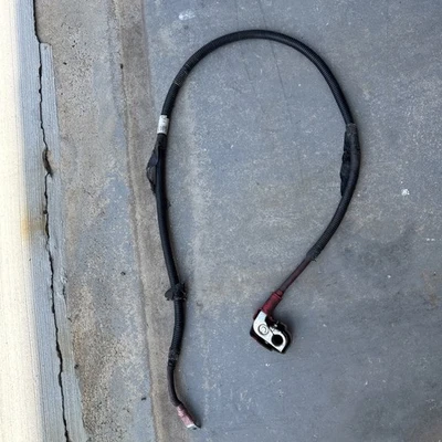 Cable de batería Ford F350 y F350SD 2008 usado OEM 8C3T-14300-AB Foto 1 de 4