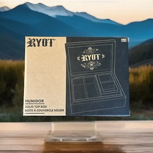 RYOT Humidor Walnut Combo Box (8×11) Lockable with Tray and Glass Containers New - Picture 1 of 17