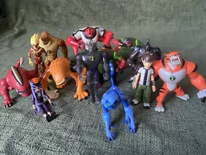 Lote de trabajo de figuras de acción Ben 10 X13 figuras P228 - Imagen 1 de 8