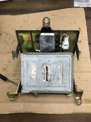 1988-89 Toyota Celica all-trac turbo  ABS ESC module 89541-32020/89441-32010 - Image 1 of 2