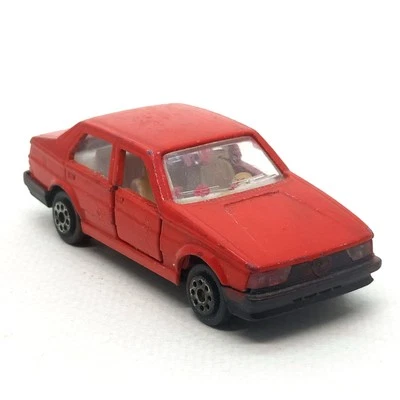 Majorette Alfa Romeo 75 Red 1:55 (3") 271 Pre-Owned 002 - Image 1 of 4