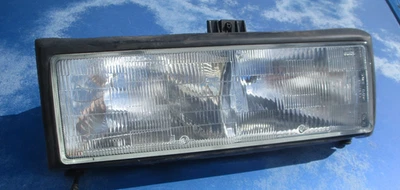 Nuevo de Lote Antiguo GM 1987-1991 Oldsmobile Delta 88 FWD Lámpara de Cabeza Derecha 16505904 Foto 1 de 4