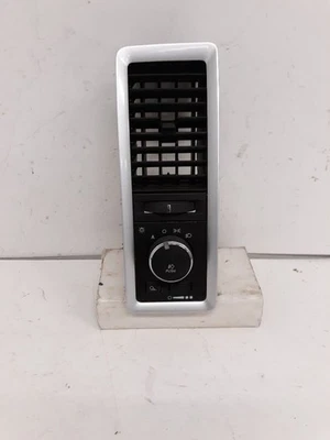 09-12 RAM 1500 04602918AA INTERRUPTOR FARO CON BISEL Foto 1 de 4