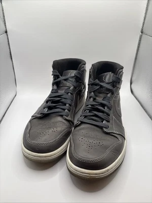 NIKE AIR Jordan 1 Mid Nouveau Silver/Grey 2014 Size 9 Retro Rare - Image 1 of 4