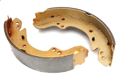 Jeu de mâchoires de frein LPR 00930 pour MULTICAR M26 2.499 1994-1995 - Photo 1/4