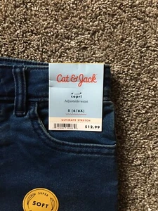 Cat And Jack Girls Soft Capri Dark Wash Adjustable Waist Size 6/6x Small - Picture 1 of 3