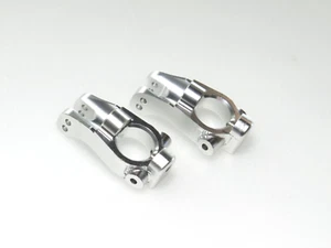 YY-MADMAXX FRONT CARRIERS C HUB MOUNT 1/7 KM RALLY CAR HPI APACHE C1/SC/VORZA - Picture 1 of 1