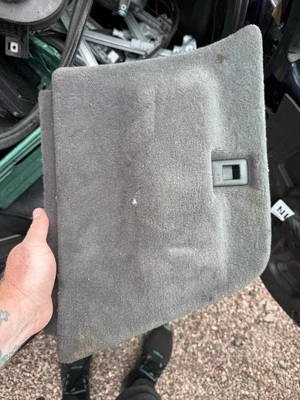 MG ZT / ZTT / ROVER 75 TOURER Estate - Boot Cubby Hole Cover - Image 1 of 2