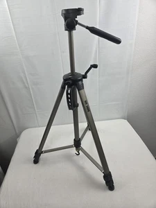 MX 3000 Lightweight Aluminum Foldable Portable Pan/Tilt Head Tripod EUC - Picture 1 of 9