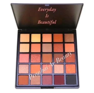 eyeshadow palette - Picture 1 of 2