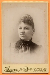 Norfolk, VA, Portrait of a Young Woman, by Boyce, circa 1890s - Picture 1 of 2
