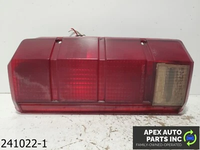 LUZ TRASERA DERECHA PASAJERO FORD BRONCO 1980-1986 OEM 5,8 L Foto 1 de 4