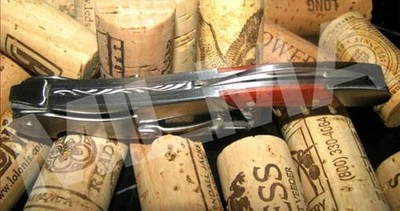 专业双铰链服务员开瓶器红木拉吉奥莱设计 — 第 1/2 张图片