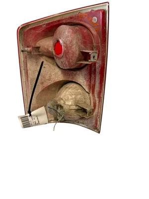 05 06 07 08 09 10 11 DODGE DAKOTA Conjunto de lámpara de freno trasero conductor izquierdo Foto 1 de 4