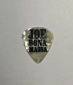 Joe Bonamassa Record Store Day Pearl Guitar Pick (A2) - Picture 1 of 2