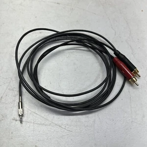 Beldin Audio 10’ 2.5mm Male to 2 RCA Y Cable Aux Audio - Picture 1 of 3