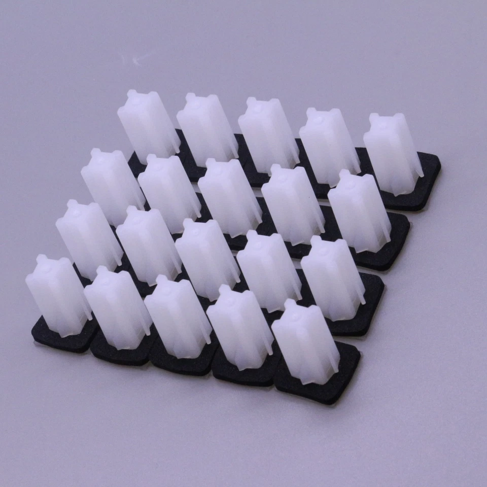 Clipe de painel de guarnição de porta 20 peças com selante para Jeep Commander Liberty Wrangler - Imagem 1 de 4