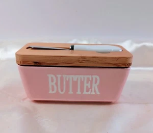 Ceramic Butter Dish Pink with Wooden Lid & Knife Farmhouse Kitchen 6" Long - Picture 1 of 11