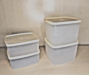 Lotto 4 Tupperware Conservazione Alimenti 312-12 (2) e 311-27 (2) con Coperchi 310-63 (4) - Foto 1 di 4