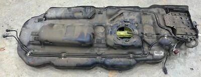 Conjunto de tanque de combustible Kia Sedona 2015 2016 21,5 galones OEM 31150A9500 Foto 1 de 4