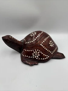 Vintage Carved Wooden Turtle With Paua Shell Decoration 22 cm - Picture 1 of 5