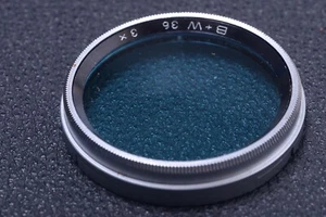 ✅ B & W SCHNEIDER BLUE 3X 36MM FILTER GENUINE VINTAGE LENS OR CAMERA PUSH 11-3 - Picture 1 of 2