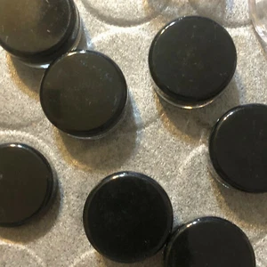 Frascos cosméticos vacíos hágalo usted mismo bálsamo labial belleza maquillaje recipientes 3 gramos negro 25 5030A - Imagen 1 de 8