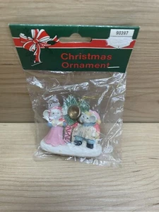 Vintage Mouse Plays Instruments Christmas Tree Ornament 2” New Santa’s Pic - Picture 1 of 3