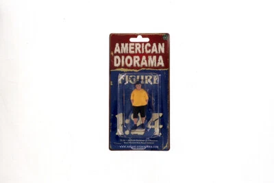 Figura Car Meet 1 escala 1:24 American Diorama Figura II Guy Man Hombre Amarillo 3" Foto 1 de 2