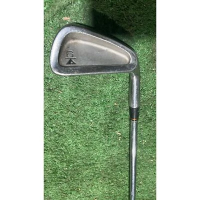 Titleist DCI Single Stiff Flex 38.5" Golf 6 Iron RH / 2F-S130 - Image 1 of 4