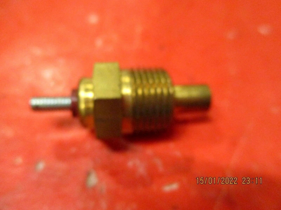 FORD CARS-& F100-F250-F350-MUSTANG-LINCOLN-MERCURY   Coolant Temperature SENDER - Image 1 of 1