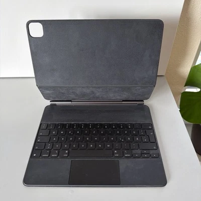 Apple Magic Keyboard - 12,9 Inch iPad Pro  3./4. Generation Deutsch Schwarz - Bild 1 von 2