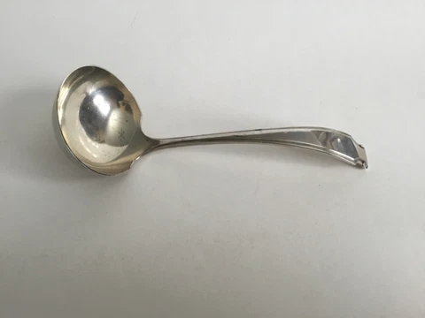 Antique Sterling Gravy Ladle By Whiting Mfg.Co.Pattern St.Martin’s  C 1916 L 6” Cover