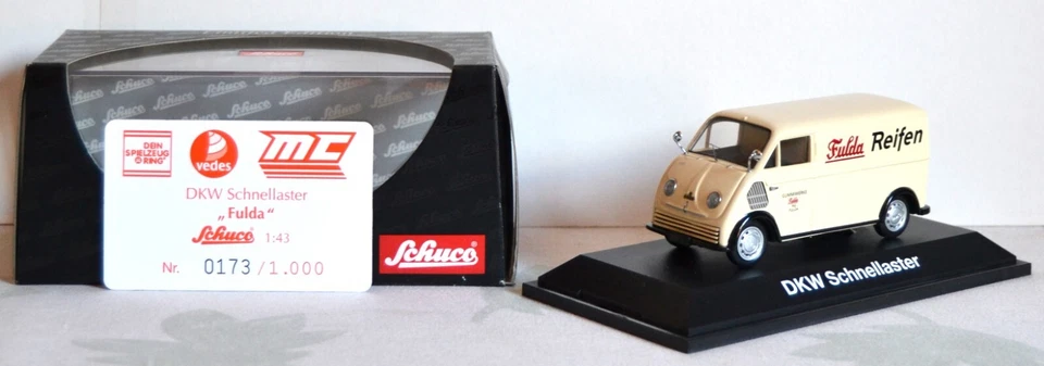 Schuco 1/43. DKW schnellaster 1954 "Fulda Reifen". Réf. 02405. S.L. 1000 pièces. - Photo 1/1