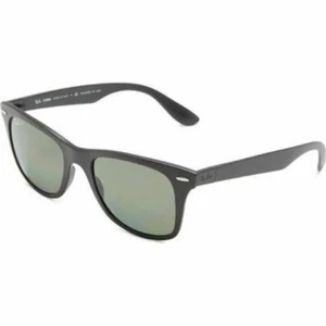 Gafas de sol Ray-Ban RB4194 601/9A cuadradas negras con lentes polarizadas verdes para mujer - Imagen 1 de 4